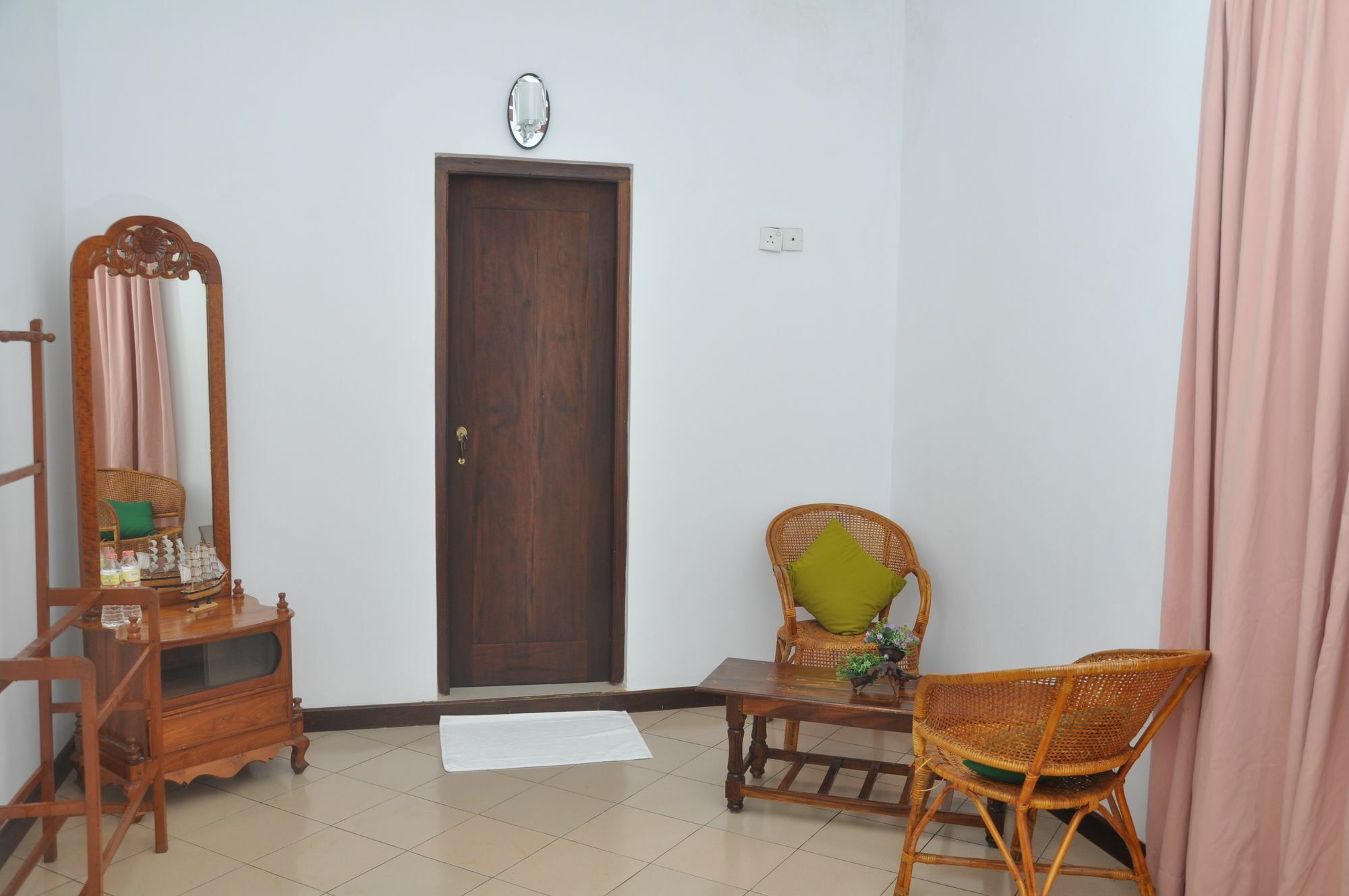 Shakuna Villa Hikkaduwa Dış mekan fotoğraf
