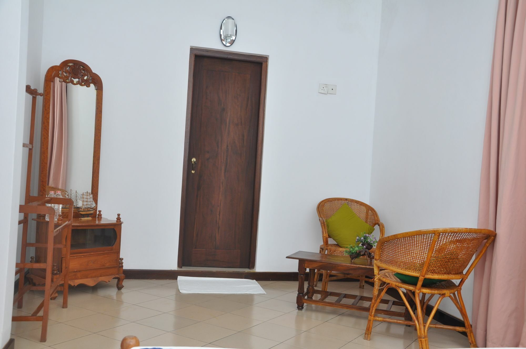 Shakuna Villa Hikkaduwa Dış mekan fotoğraf